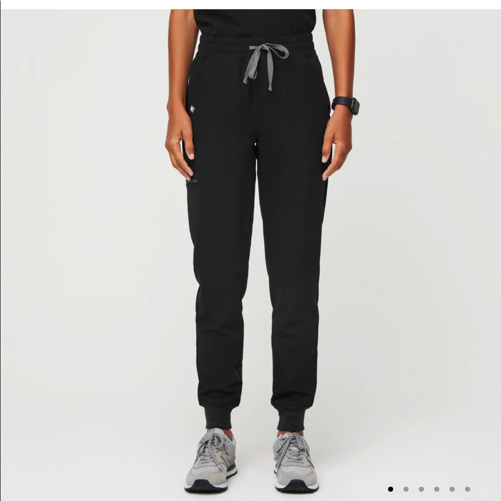 Figs high waisted Zamora jogger scrub pants